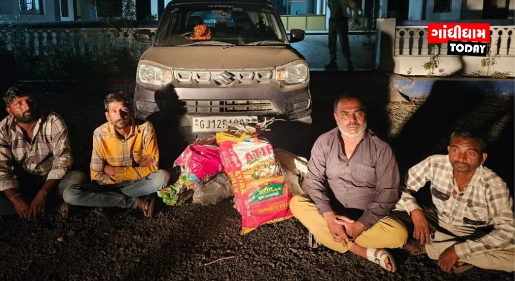 Theft of copper cable wires from a windmill in Samkhiyari solved, four accused arrested