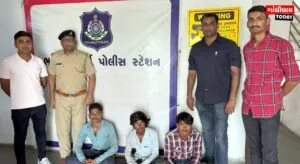 ભચાઉ પોલીસે ગણતરીના કલાકોમાં લૂંટનો ગુનો ઉકેલ્યો, ત્રણ આરોપીની ધરપકડ