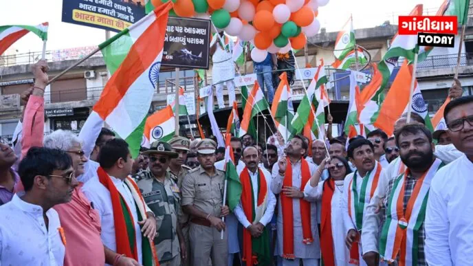 ગાંધીધામમાં દેશભક્તિના રંગે રંગાયેલી ભવ્ય તિરંગા યાત્રા