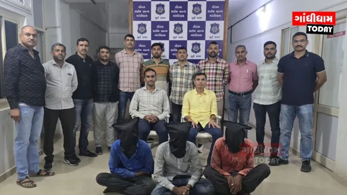 ગાંધીધામમાં ધાર્મિક વિધિના નામે ઠગાઈ કરતી ગેંગ ઝડપાઈ