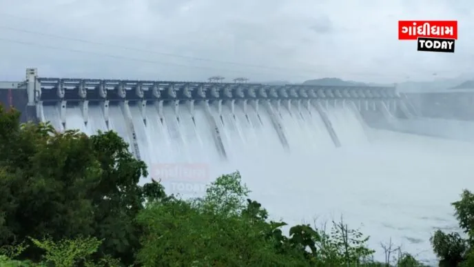 ચોમાસું ધમધમ્યું: સરદાર સરોવર સહિત ગુજરાતનાં અનેક જળાશયો છલકાયા