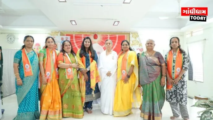 આદિપુરમાં નરેન્દ્ર મોદી વિચારો મંચ મહિલા શાખા દ્વારા સ્થાપના દિવસની ઉજવણી