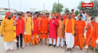 ગાંધીધામમાં 'હર હર મહાદેવ'ના નાદ સાથે ભવ્ય કાવડયાત્રા યોજાઈ