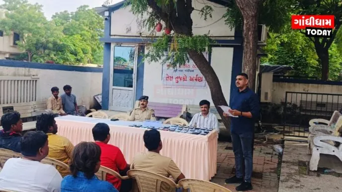 'તેરા તુજકો અર્પણ' : પોલીસનો માનવતા ભરેલો કાર્યક્રમ