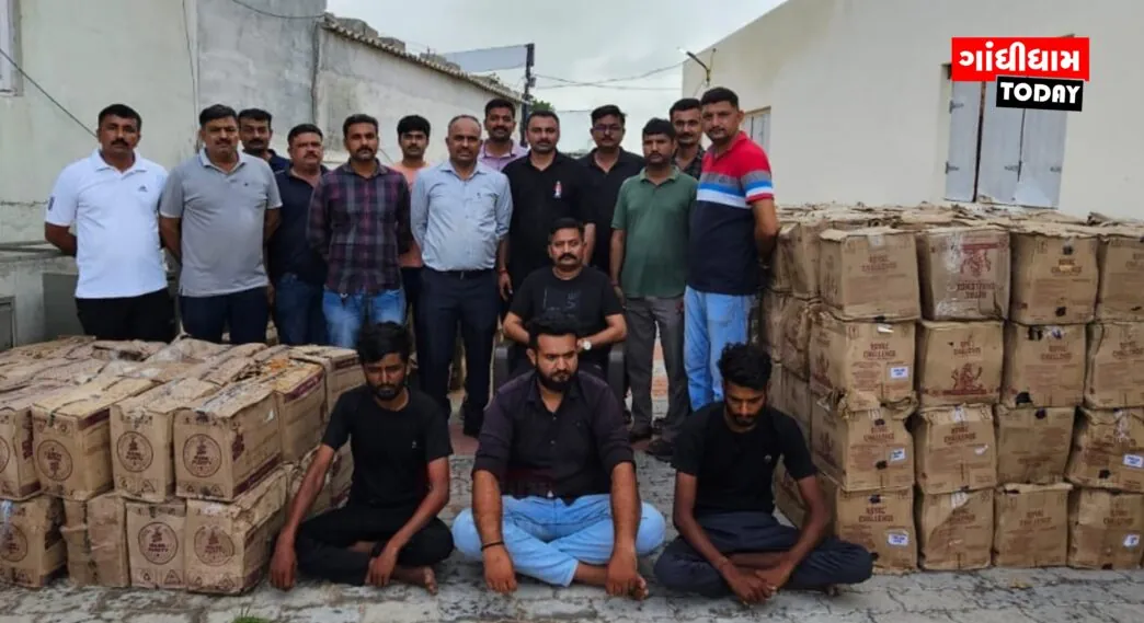 પશ્ચિમ કચ્છ LCBનો સપાટો: દોઢ કરોડનો દારૂ ઝડપાયો, બે વોન્ટેડ બુટલેગરો ફરાર