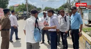 'વન વીક વન રોડ' સફાઈ ઝુંબેશ: કમિશનર મનીષ ગુરવાણીએ આદિપુરના 64 બજારની મુલાકાત લીધી